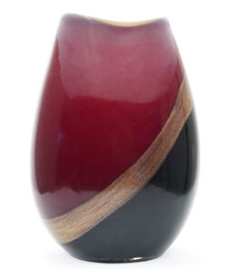 Vaso rosso nero con avventurina